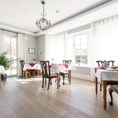 Derwent Couette-café 3*