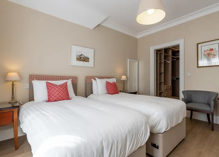 Derwent 3* دبلن